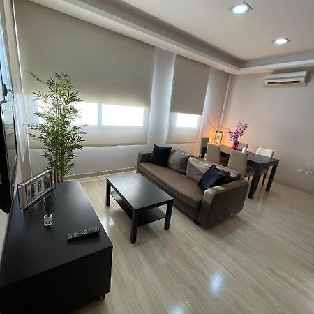 Apartamento Con Piscina Y Parking Appartamento Valenza Esterno foto