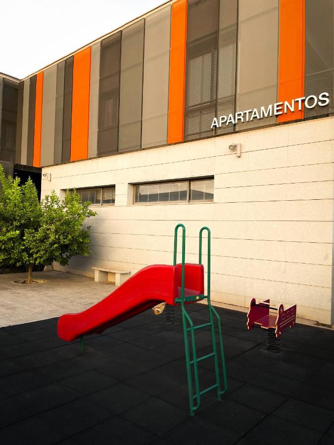 Apartamento Con Piscina Y Parking Appartamento Valenza Esterno foto