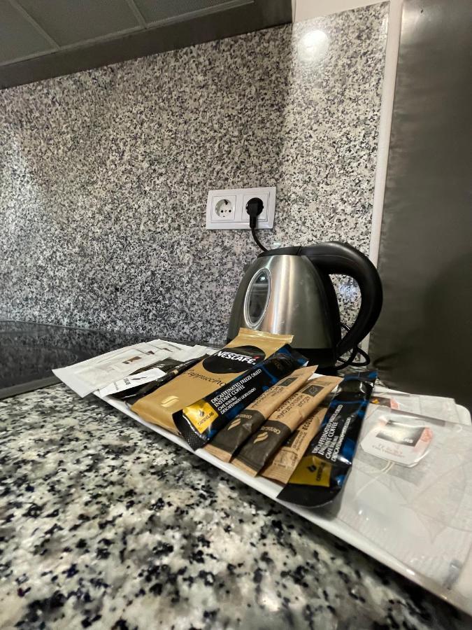Apartamento Con Piscina Y Parking Appartamento Valenza Esterno foto