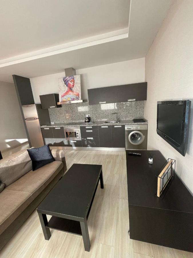 Apartamento Con Piscina Y Parking Appartamento Valenza Esterno foto